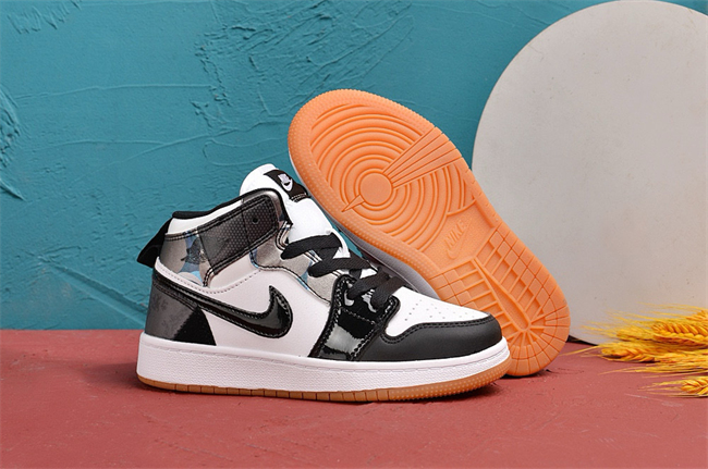 Youth Running Weapon Air Jordan 1 Black/White Shoes 0147